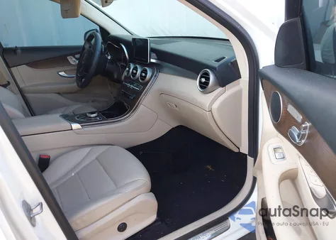 2018 Mercedes-Benz Glc 300 4Matic from USA, damaged, VIN WDC0G4KBXJV036942